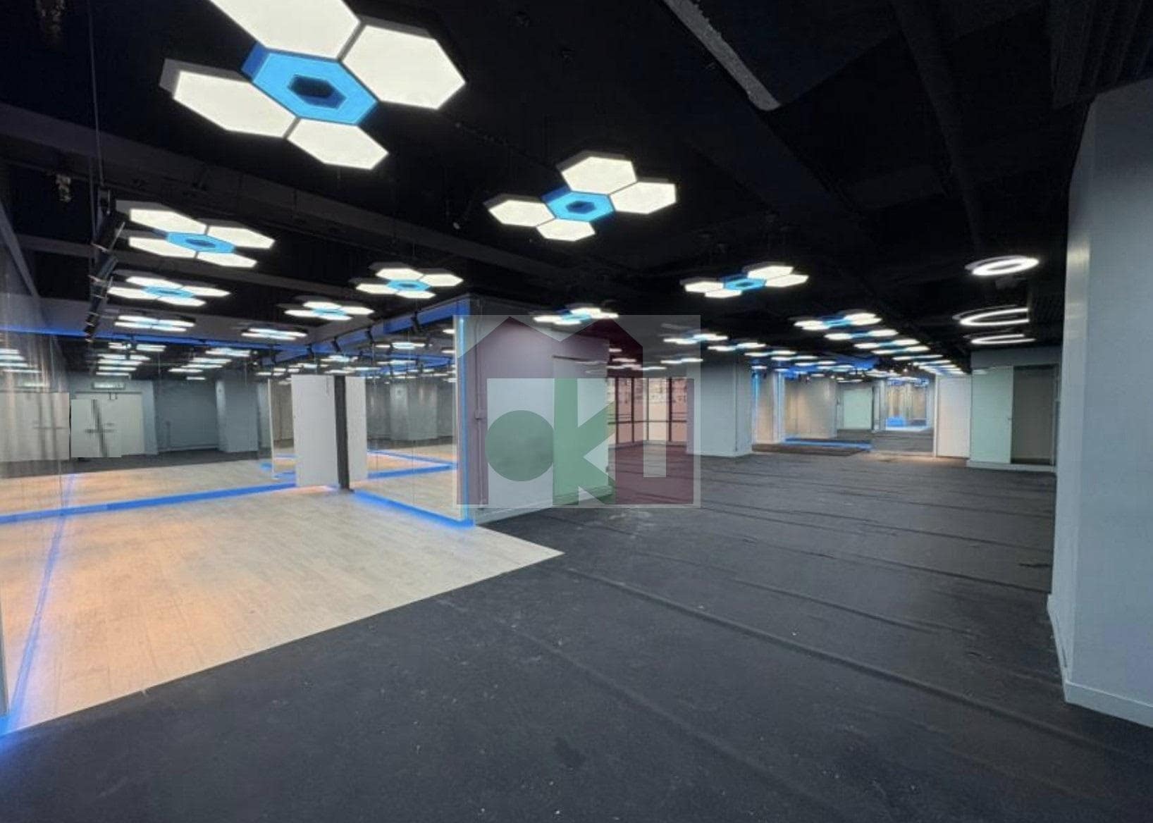 New Tech Plaza building or unit photo